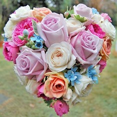 結婚式の持ち込みブーケ、ハートブーケ、ミックスお色直し用