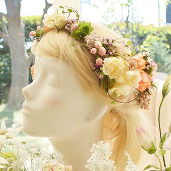 結婚式ヘッドドレス 花かんむり 幕張 千葉 浦安 舞浜 イベント 成人式 ブーケアンドブーケ